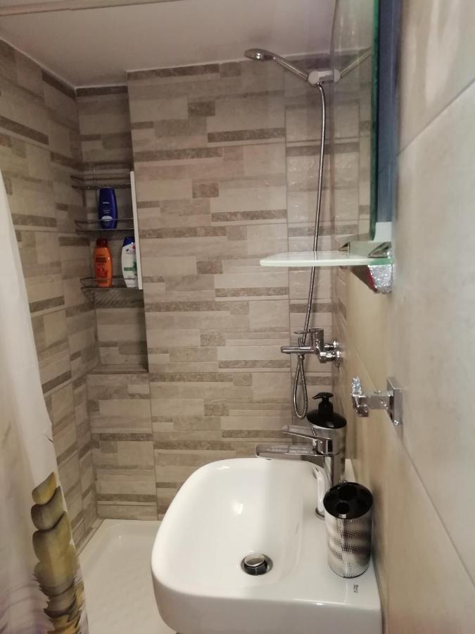 Cute Apartmnet In Thiseio Αθήνα Εξωτερικό φωτογραφία